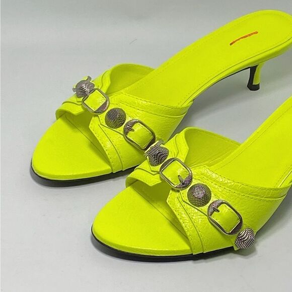 Balenciaga Women's Cagole Buckle Stud Slide Sandals size 38 - Picture 11 of 16